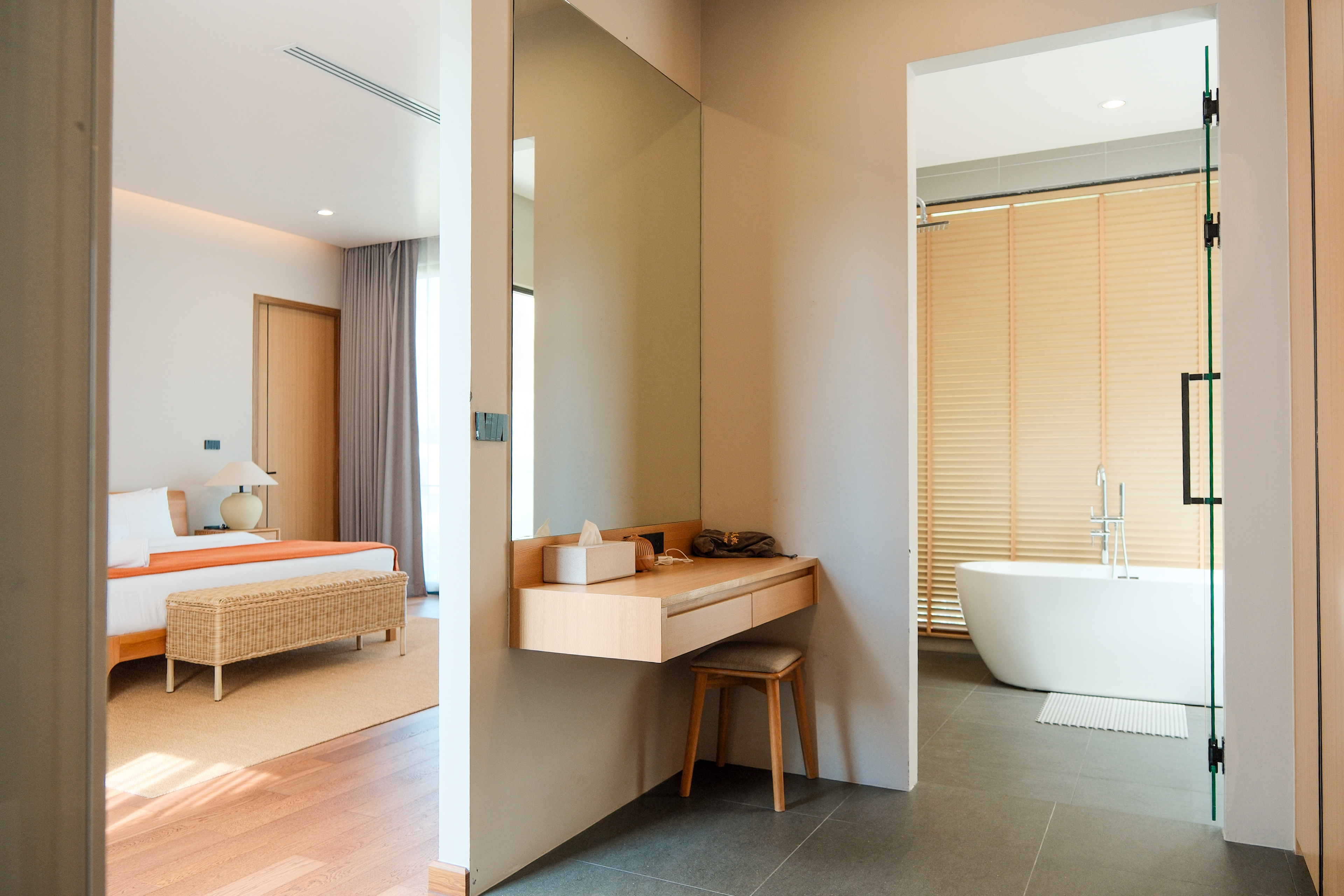 Listing image 7 for 🌊 Beachfront Villa for Rent | Chalong, Phuket