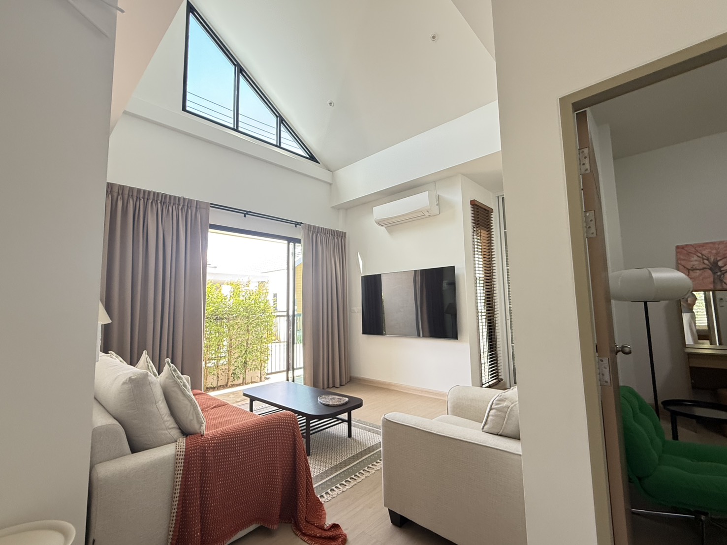 Listing image 2 for Modern House for Rent, Bangjo, Cherngtalay, Phuket, THAILAND