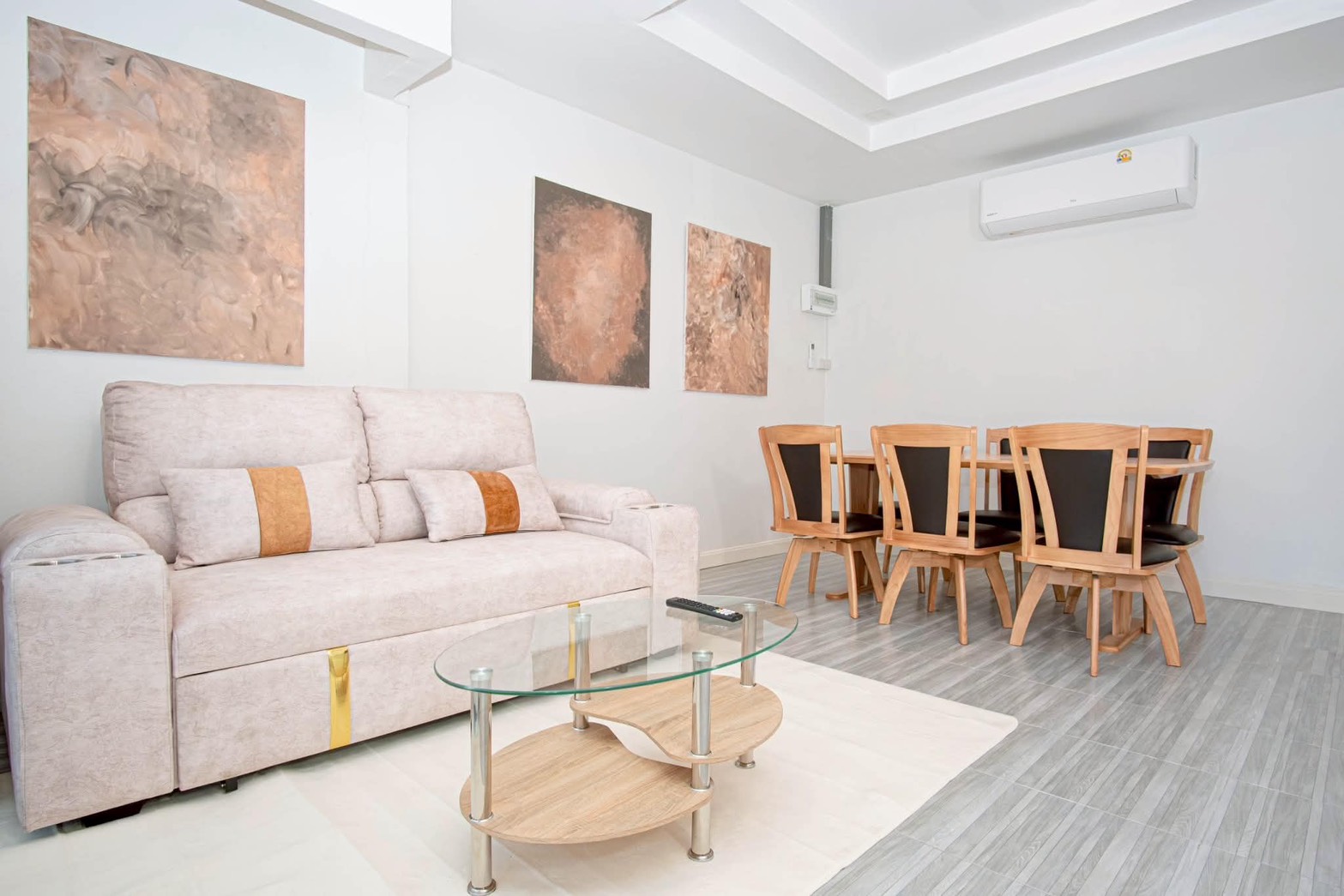 Listing image 4 for Cozy 2-Bedroom Single-Storey Townhouse for Rent – Rawai, Phuket